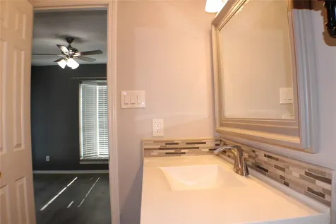 2323 Fairwind Drive 866 Houston TX 77062
