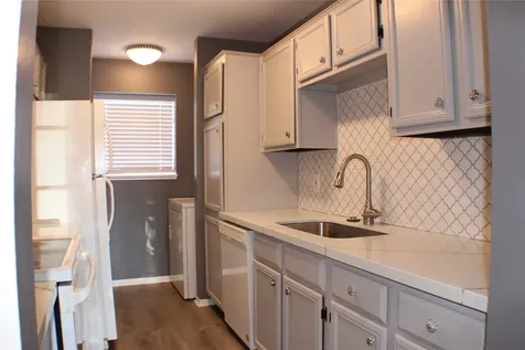 2323 Fairwind Drive 866 Houston TX 77062