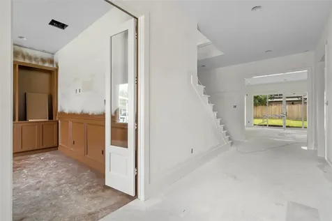 1815 Nina Lee Lane Houston TX 77018