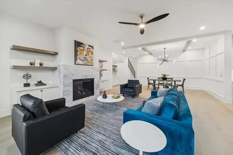 614 Eleanor Street Houston TX 77009