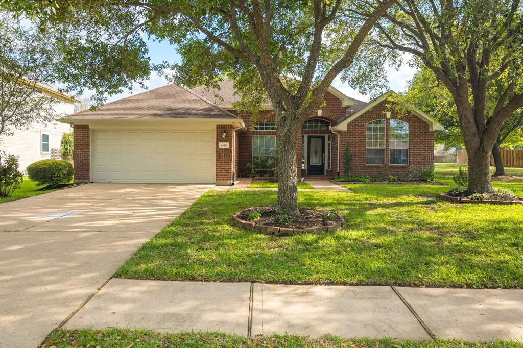 6618 Trenton Lake Lane Houston TX 77041