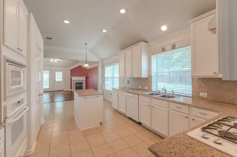 6618 Trenton Lake Lane Houston TX 77041