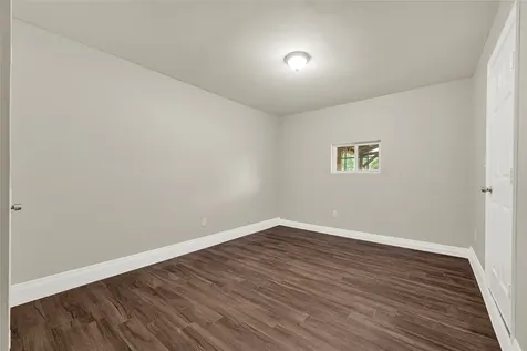 5714 Peacock Street Houston TX 77033