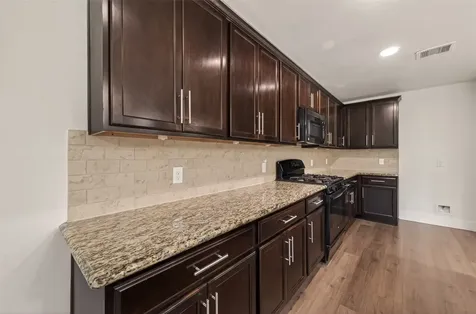 9410 Claystone Lane Richmond TX 77407