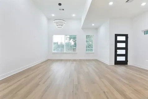 8109 Bigwood Street B Houston TX 77078