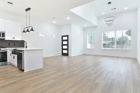 8109 Bigwood Street B Houston TX 77078