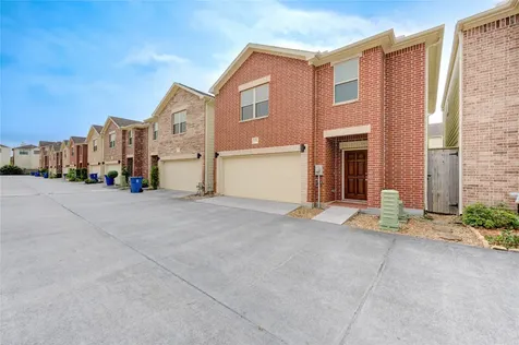 3721 Main Poplar Drive Houston TX 77025