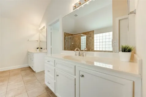 3721 Main Poplar Drive Houston TX 77025