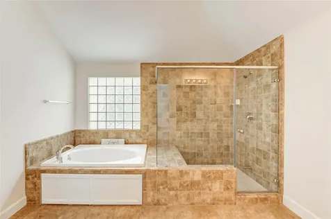 3721 Main Poplar Drive Houston TX 77025