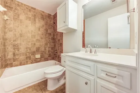3721 Main Poplar Drive Houston TX 77025