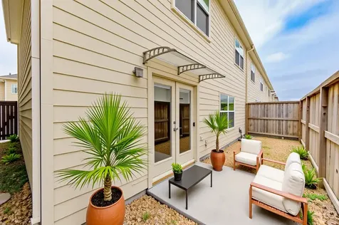 3721 Main Poplar Drive Houston TX 77025