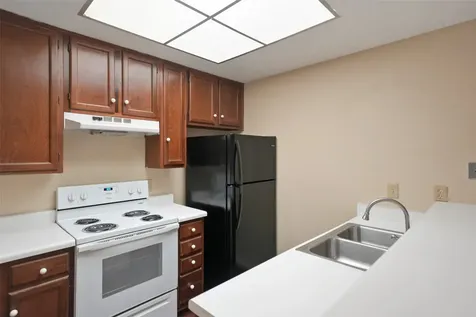 11711 Memorial Drive 604 Houston TX 77024