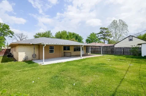13338 Forest Knoll Drive Houston TX 77049