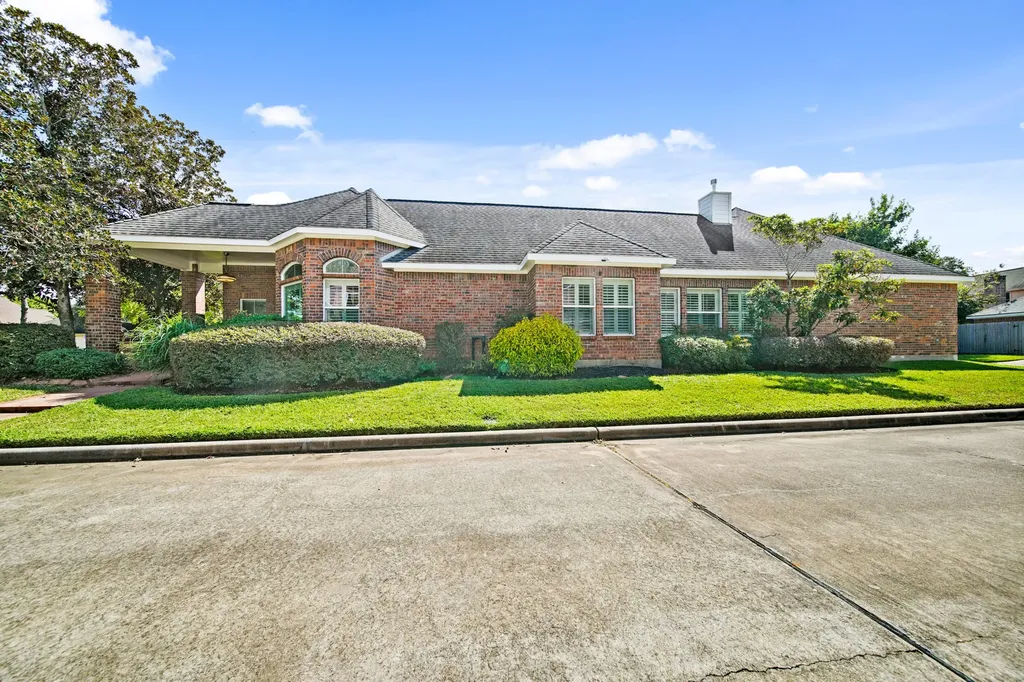 2007 N Greens Boulevard Richmond TX 77406