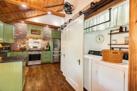 4727 Avenue O Galveston TX 77551