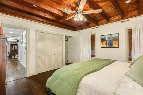 4727 Avenue O Galveston TX 77551