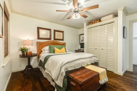 4727 Avenue O Galveston TX 77551