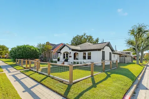 4727 Avenue O Galveston TX 77551