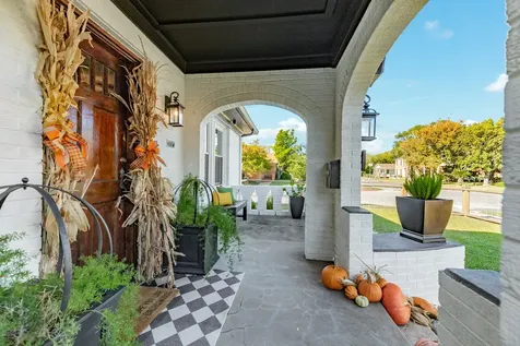 4727 Avenue O Galveston TX 77551