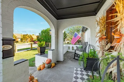 4727 Avenue O Galveston TX 77551