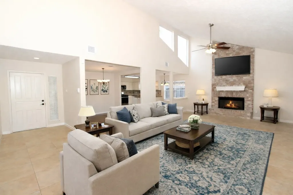 2731 Colony Drive Sugar Land TX 77479