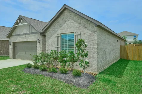 21554 Bluebonnet Bay Drive Magnolia TX 77354