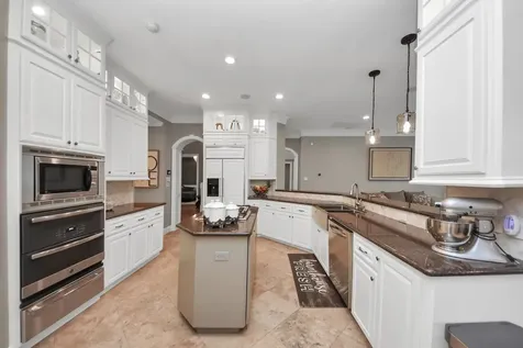 2502 Blossom Bay Court Houston TX 77059