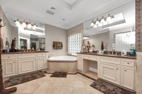 2502 Blossom Bay Court Houston TX 77059