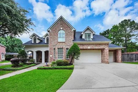 2502 Blossom Bay Court Houston TX 77059