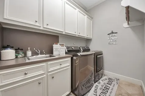 2502 Blossom Bay Court Houston TX 77059