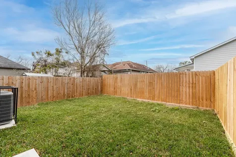 4661 Clover Street B Houston TX 77051