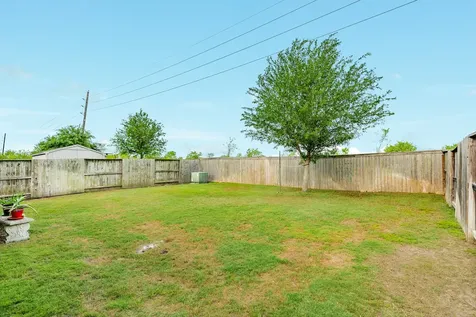 9230 Eckert Road Iowa Colony TX 77583