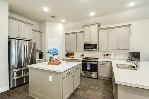 9230 Eckert Road Iowa Colony TX 77583
