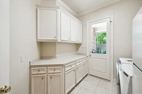 4519 Amble Oak Court Houston TX 77059