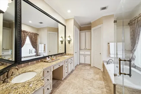 4519 Amble Oak Court Houston TX 77059