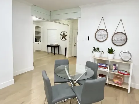 301 Tabor Street Houston TX 77009