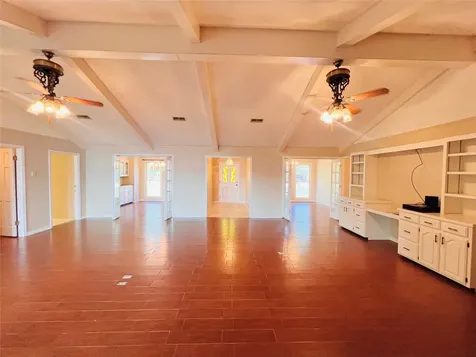 204 Primrose Lane Hemphill TX 75948