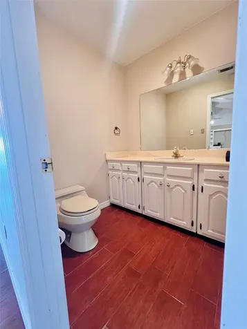 204 Primrose Lane Hemphill TX 75948