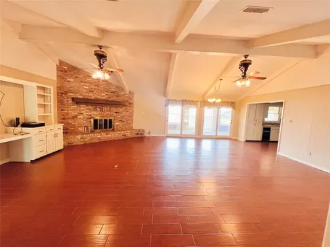 204 Primrose Lane Hemphill TX 75948