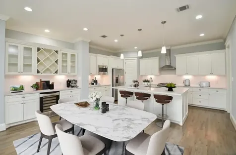 2511 Judiway Lease Street Houston TX 77018