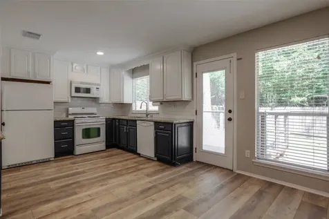 31 Maywind Court The Woodlands TX 77381