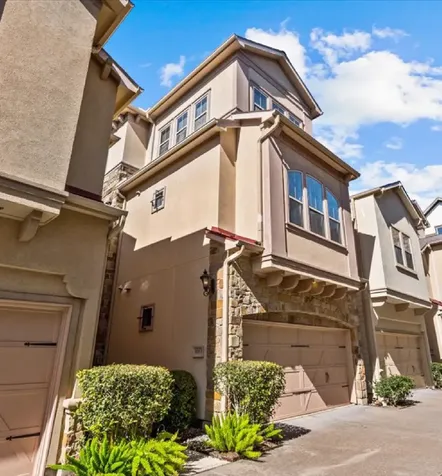 931 W 23rd Street I Houston TX 77008