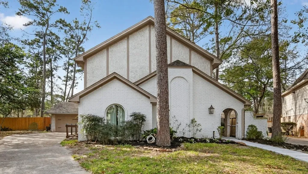 11735 Glenway Drive Houston TX 77070