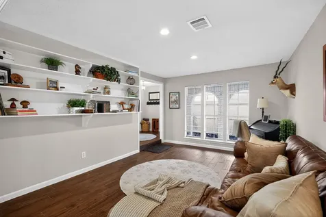 11735 Glenway Drive Houston TX 77070