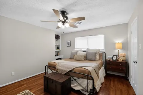 11735 Glenway Drive Houston TX 77070