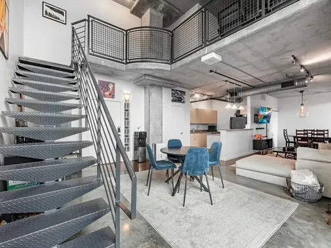 2000 Bagby Street 5423 Houston TX 77002