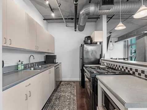 2000 Bagby Street 5423 Houston TX 77002