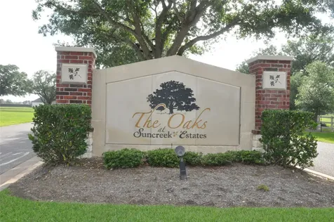 1414 Lakeland Circle Rosharon TX 77583