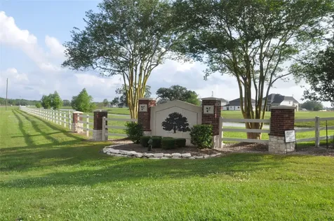 1414 Lakeland Circle Rosharon TX 77583