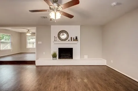 158 Bluebonnet Street Sugar Land TX 77478